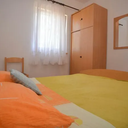 Dom wakacyjny Lidija Sukošan
